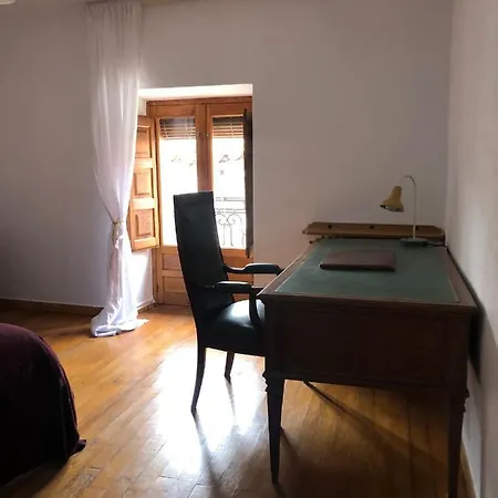 Casa *
