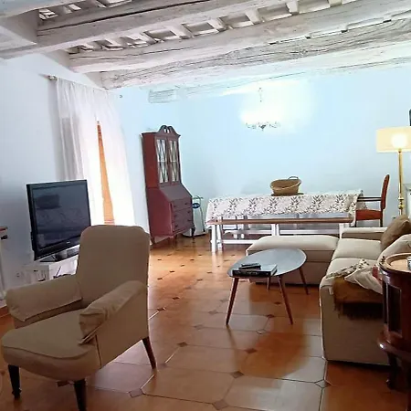 Casa * Villamiel